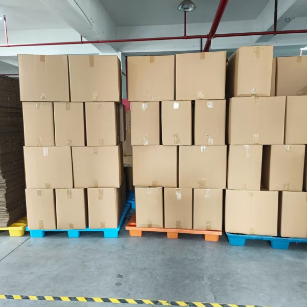 Det är leveranssäsong igen! Yiwu Kebon Healthcare upptagen med att uppfylla globala första hjälpen-beställningar